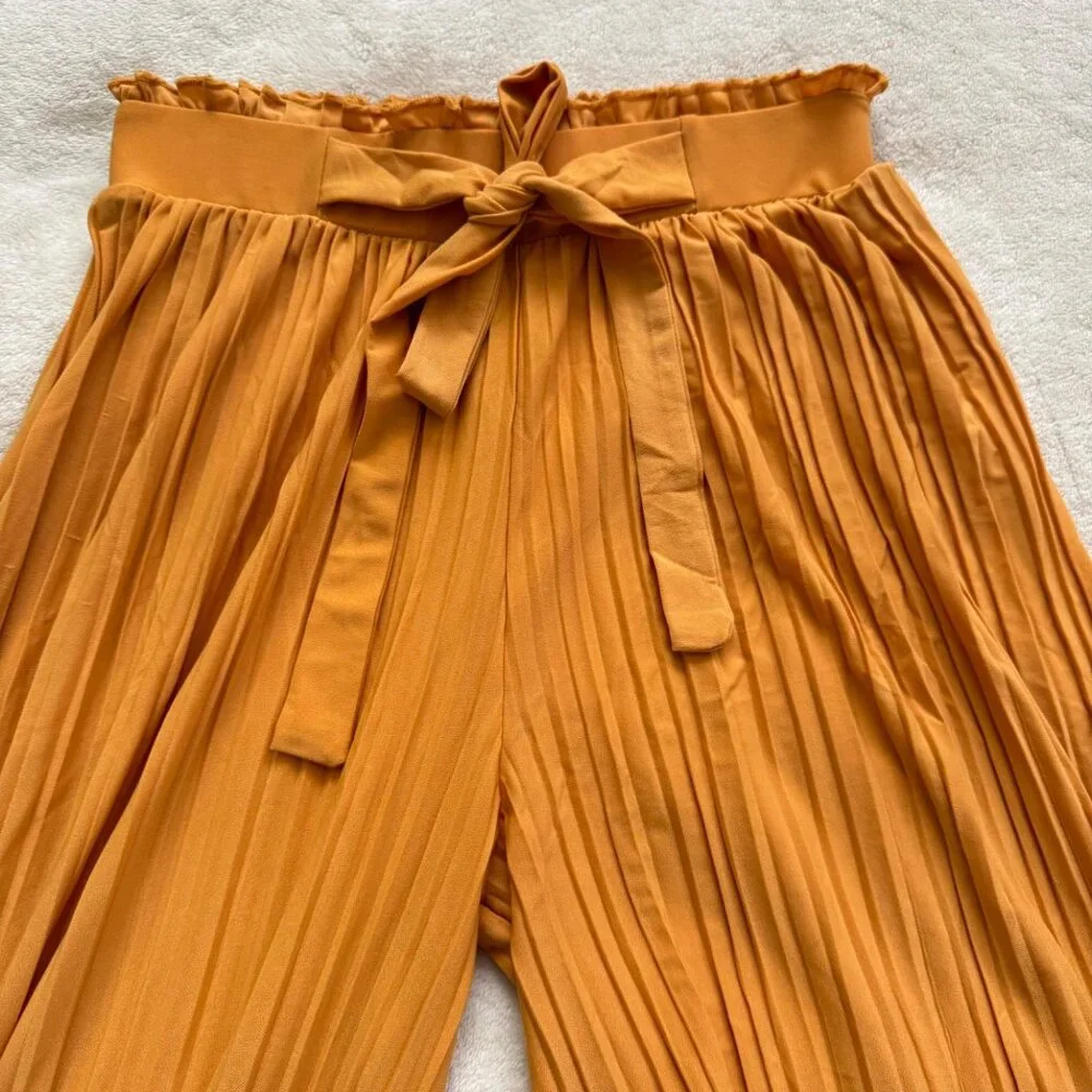 Soho Apparel womens wide pant‎ sz Small mustard yell ow paper bag elastic waist